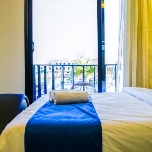 7R306547-HDR - نسخة